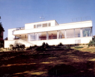 Arch.Dušan Riedl – Tugendhatova vila v Brně od architekta L.M.van de Rohe